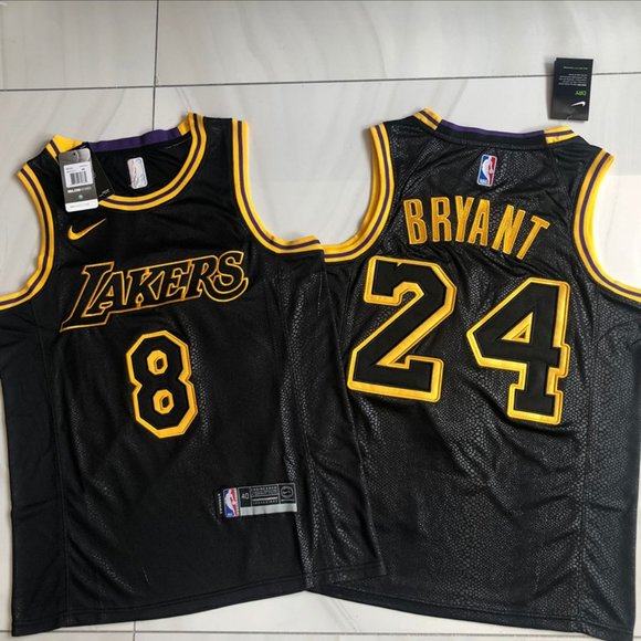 Kobe bryant nike black hotsell mamba day swingman jersey